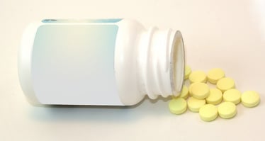 asprin-bottle-and-pills-1013tm-pic-798