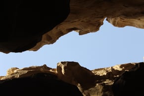 farnoosh-abdollahi-vIkABUsLEDY-unsplash