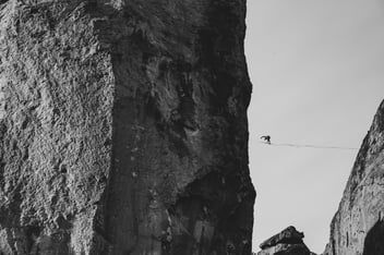 sean-benesh-IWaohFXvD7s-unsplash